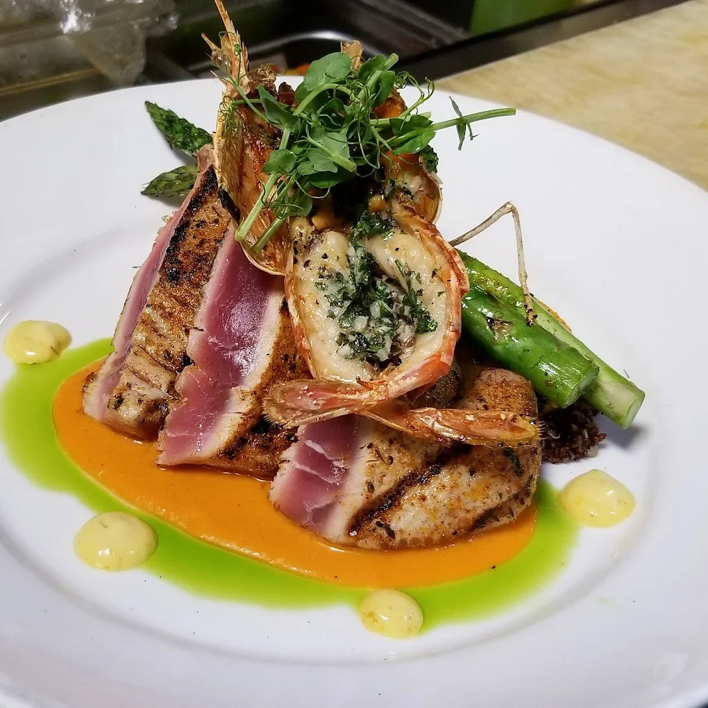 Original restaurant photo of the tuna dish